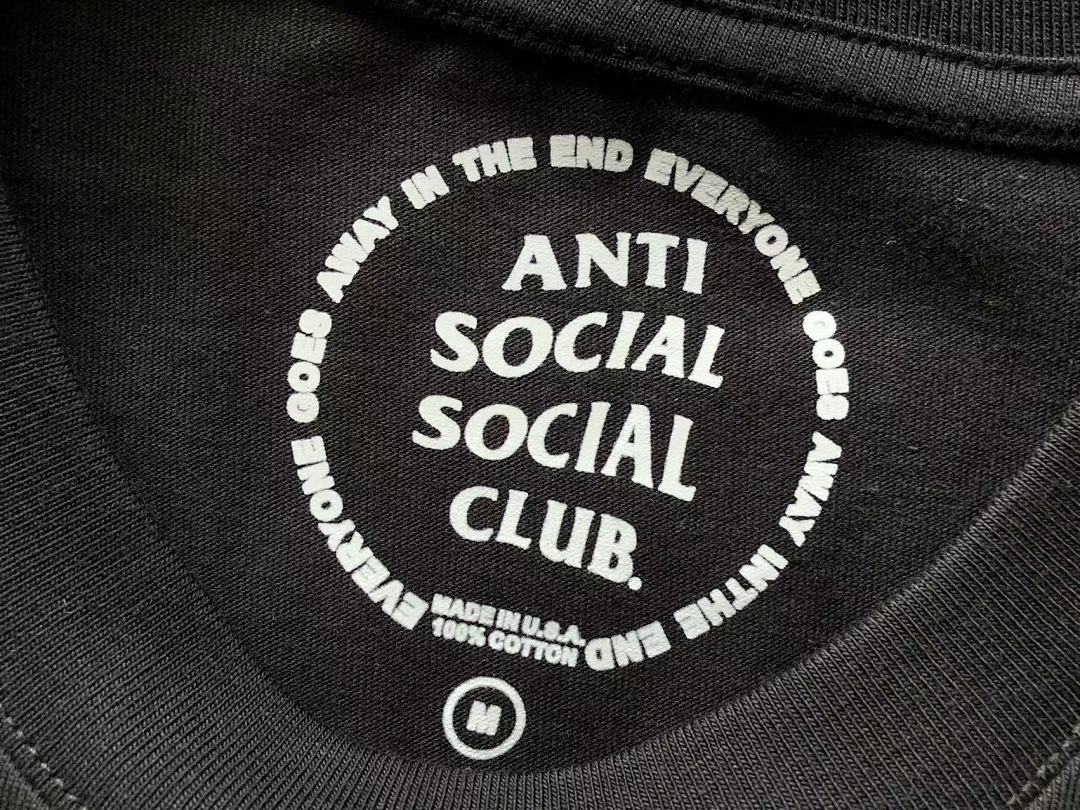 On Running ~88 ANTI SOCIAL CLUB T-SHIRT - Image 18