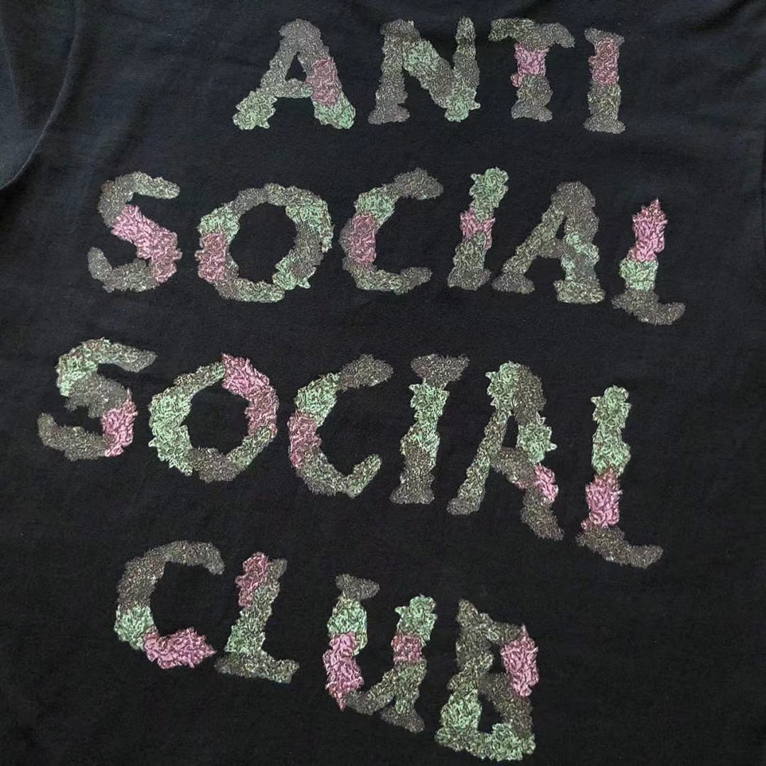 On Running ~89 ANTI SOCIAL CLUB T-SHIRT - Image 8