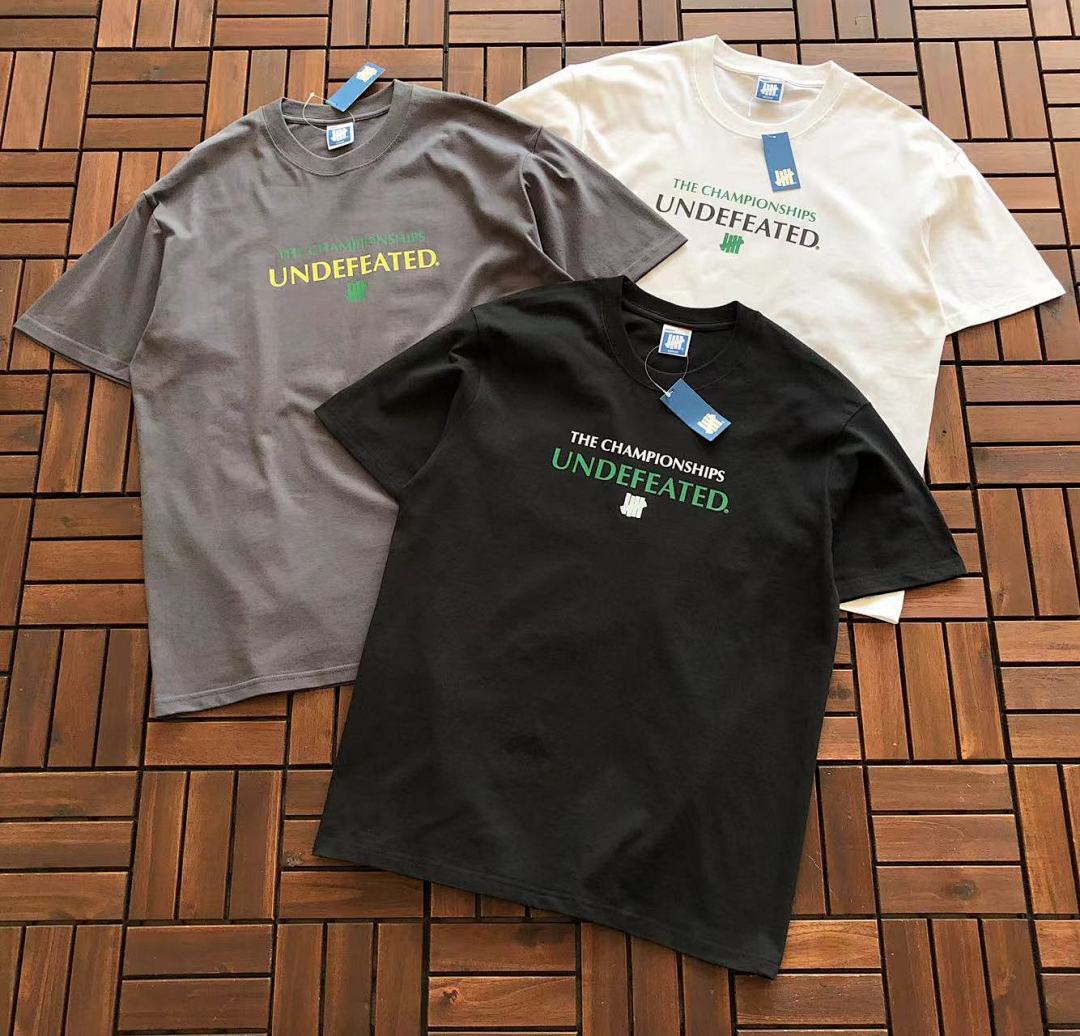 On Running ~89 UNDEFEATED T-SHIRT 11072473 (Im 170CM 60KG Iwear Size L In The Photo)