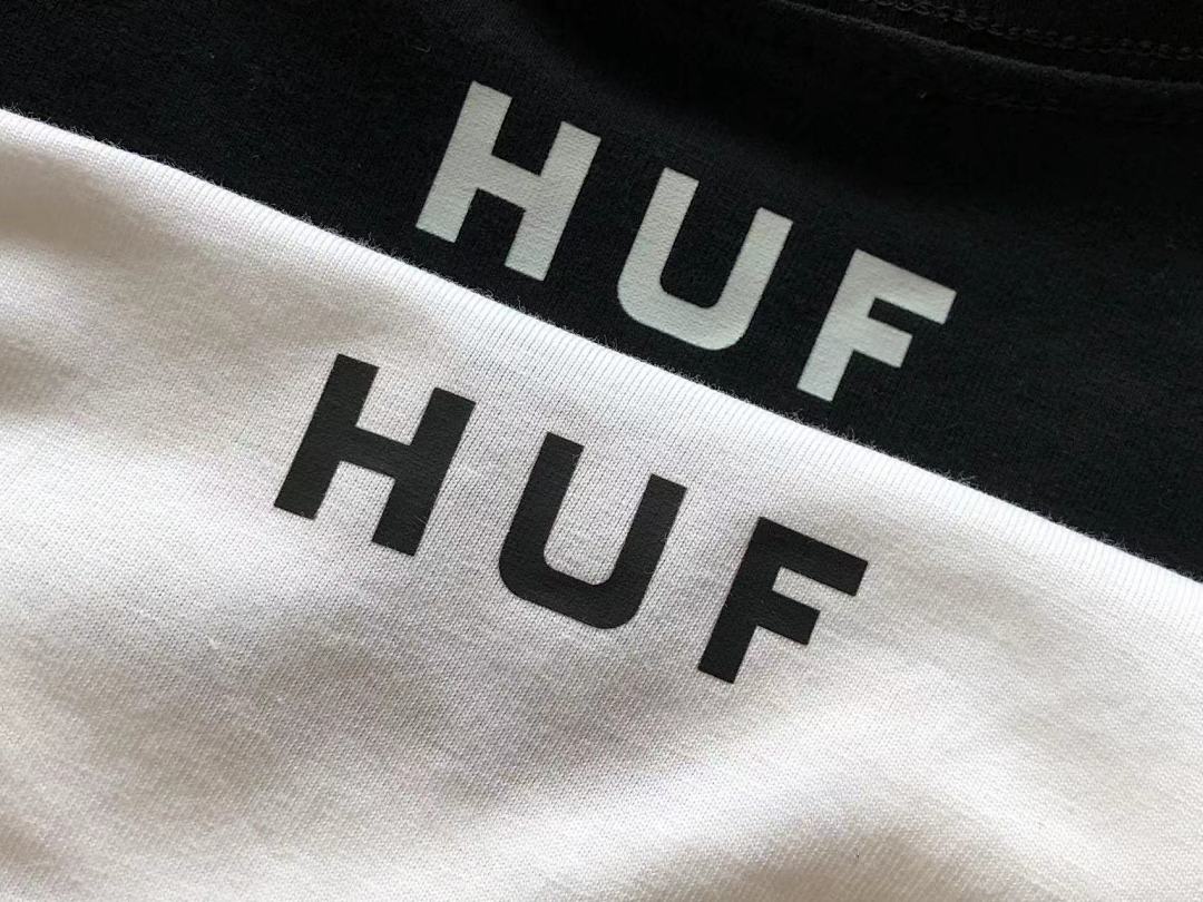 On Running ~85 HUF T-SHIRT - Image 15