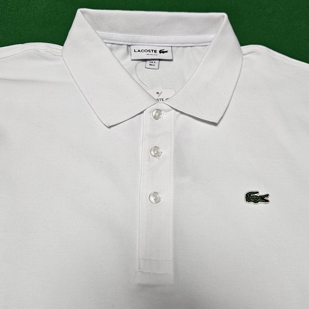 lac0ste Slim Fit 3 Buttons. - Image 4