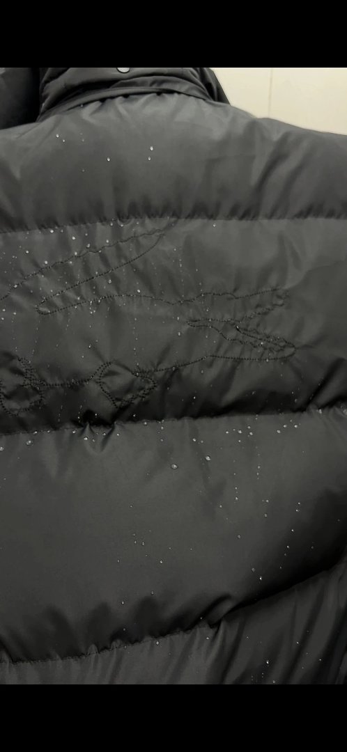 lac0ste €48 Waterproof Vest - Image 4