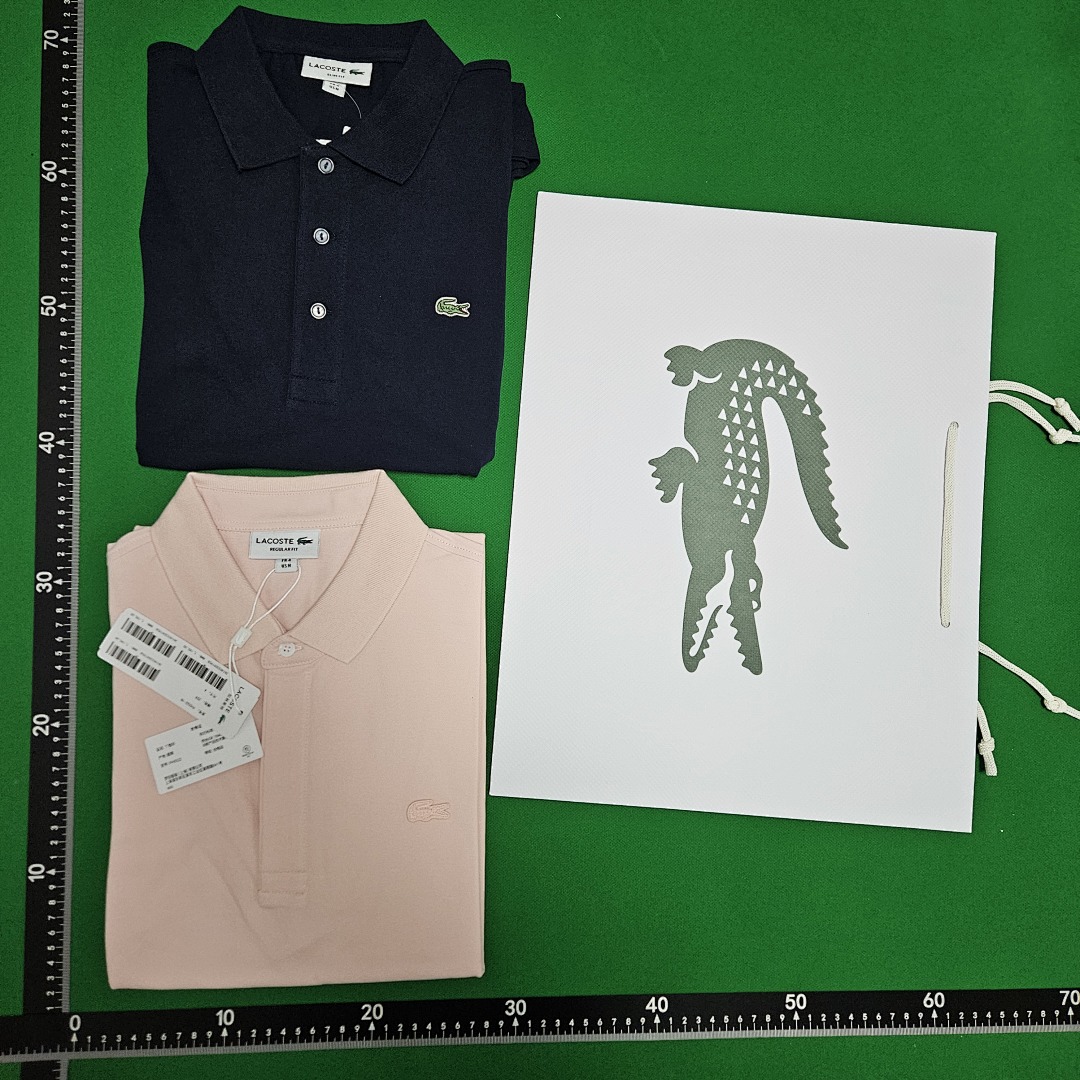 lac0ste Slim Fit 3 Buttons. - Image 2