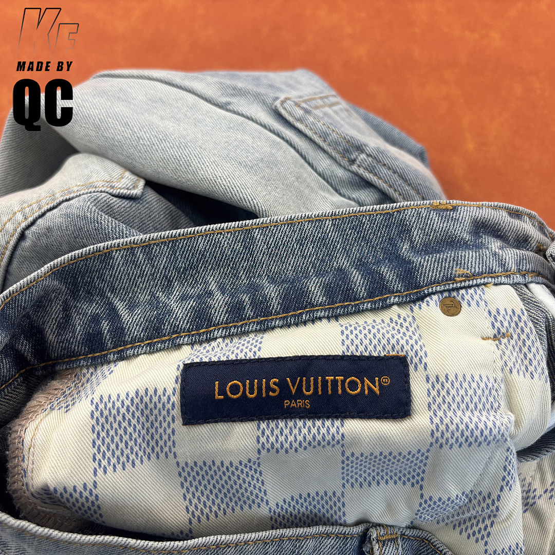 Christian Louboutin 1V Leather Label Pocket Embroidered Jeans - Image 28