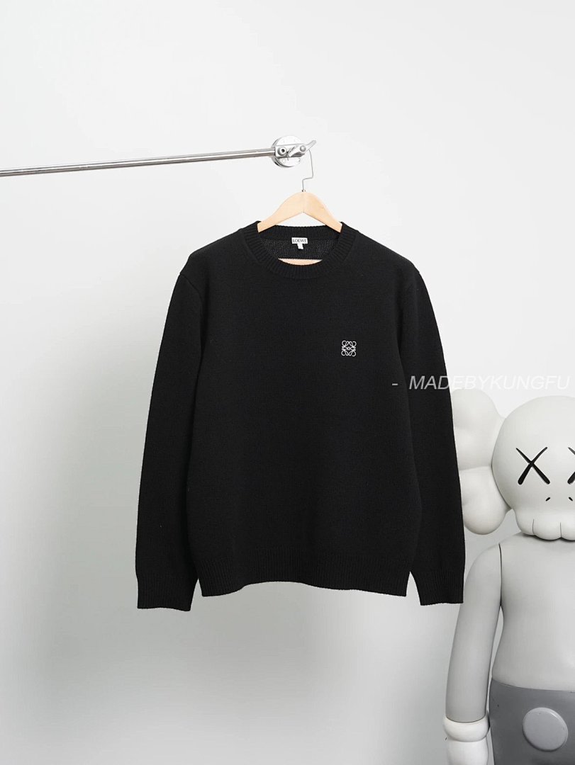 【A+ Item ID 8083 L0EWE Luo Yiwei “100% Superfine Merino Wool ”FW23Logo Embroidered Roun - Image 13