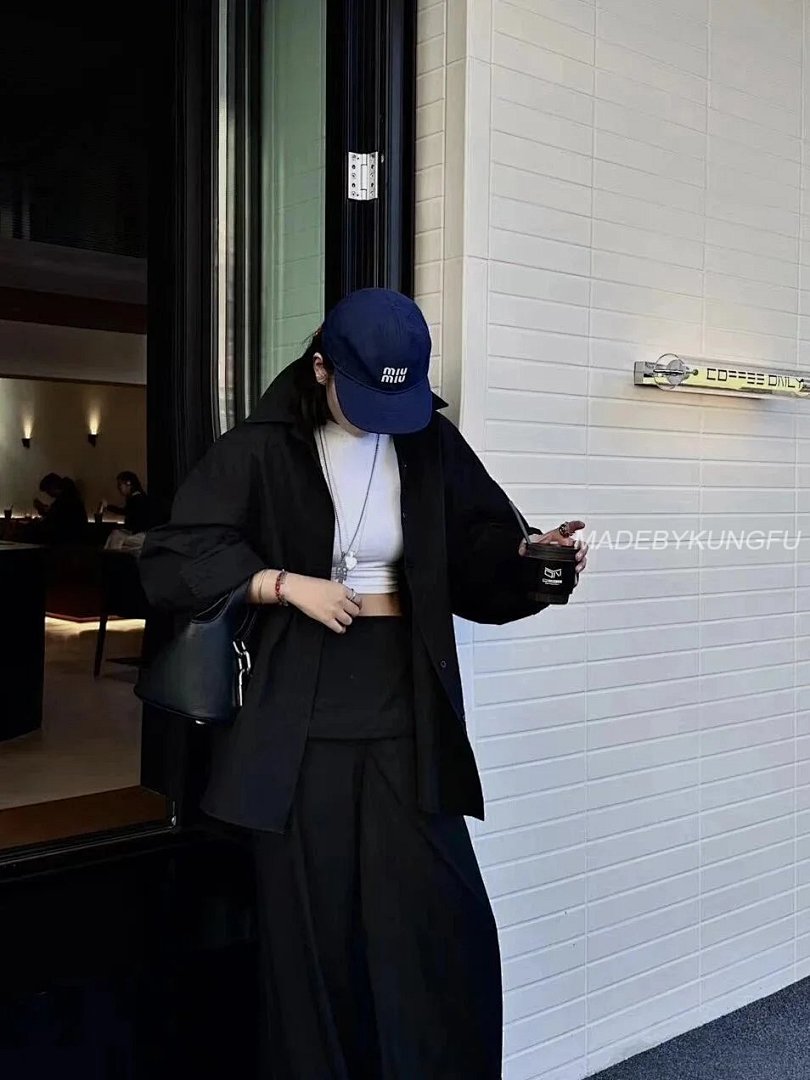 【A+ Item ID 8417 MiuMiu- Miu -2024FW- Drawstring Contrasting Baseball Cap (Embroid) - Image 2