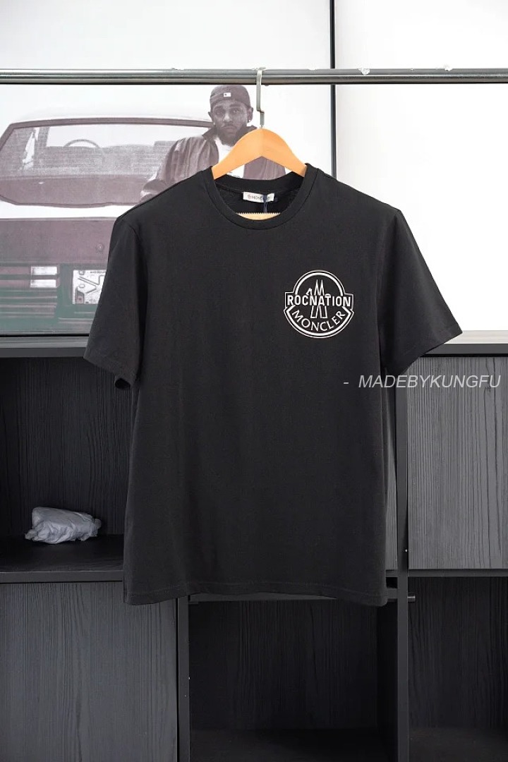 【A+ Item ID 9035 Mon X RocNation Collaboration Solid Color Left Chest Logo Short Sleeved T-Shirt - Image 37