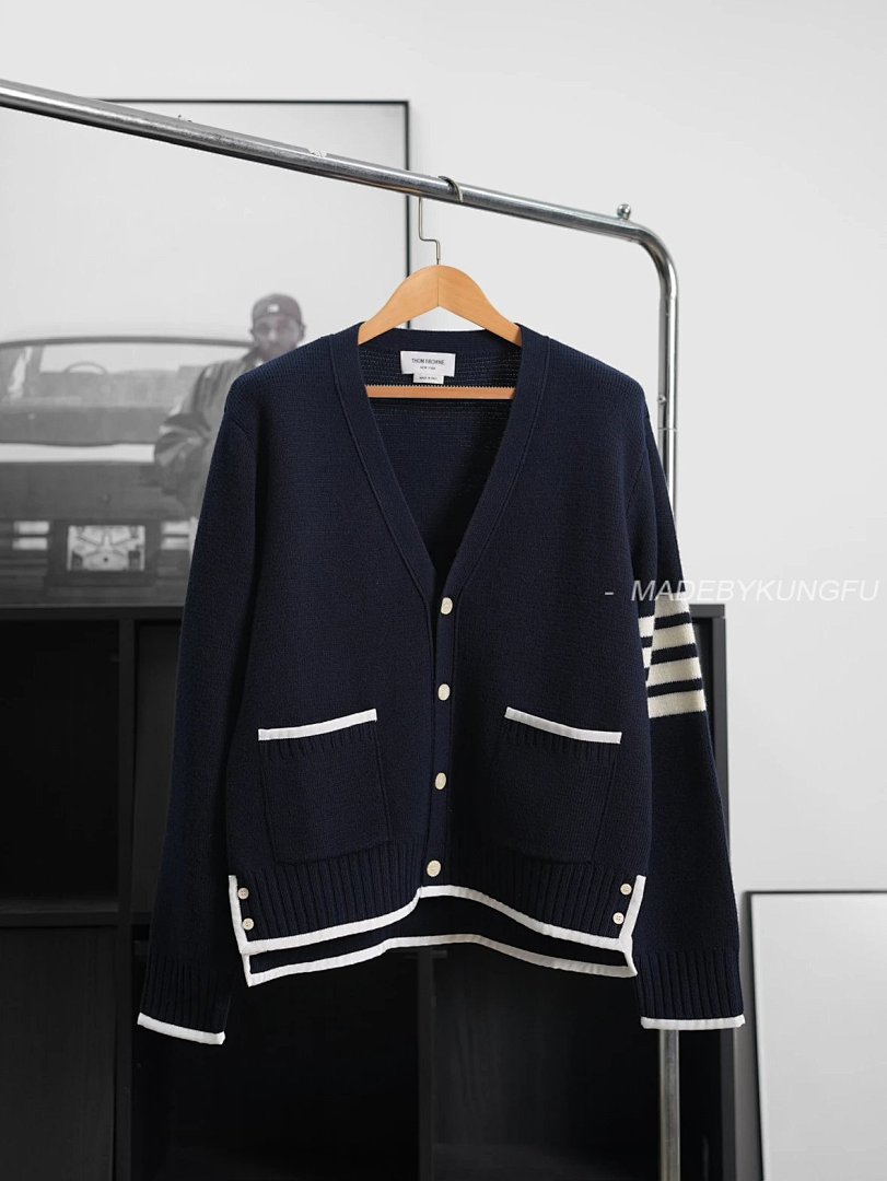 【A+ Item ID 8005 Striped Long Sleeves Single Breasted V Collared Sweater Blue (Same St) - Image 5