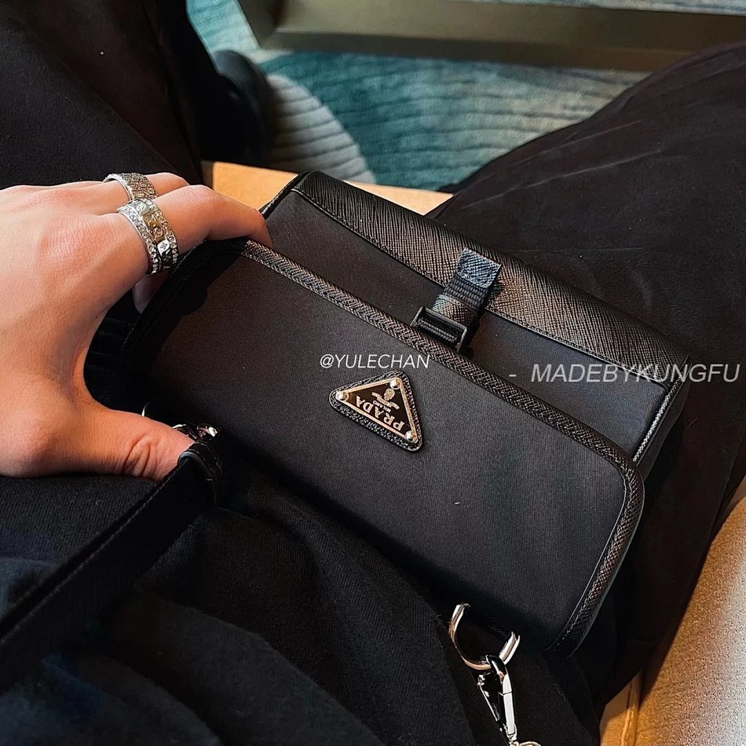【A+ Item ID 8506 Prad Nylon Leather Phone Bag Tested To Hold 2 Max Models (With Card)