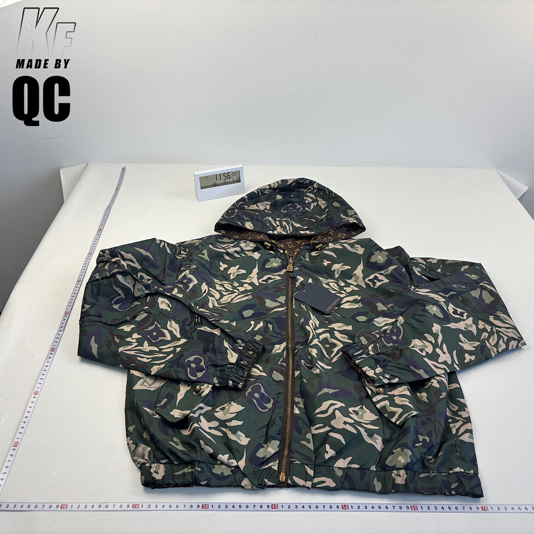 Christian Louboutin 1V Camouflage Reversible Windbreaker - Image 35