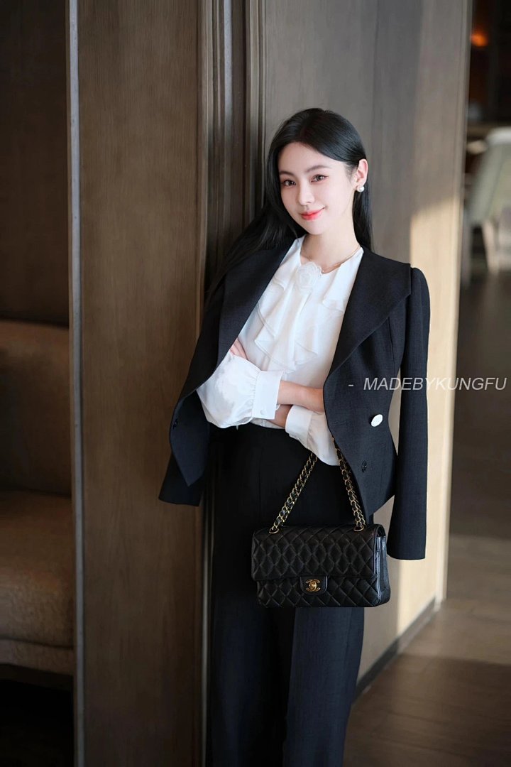 【A+ Item ID 8455 Chane1- Fragrant Grandma -Classic-Flap-CF- Medium Size (Classic Diamo) - Image 54