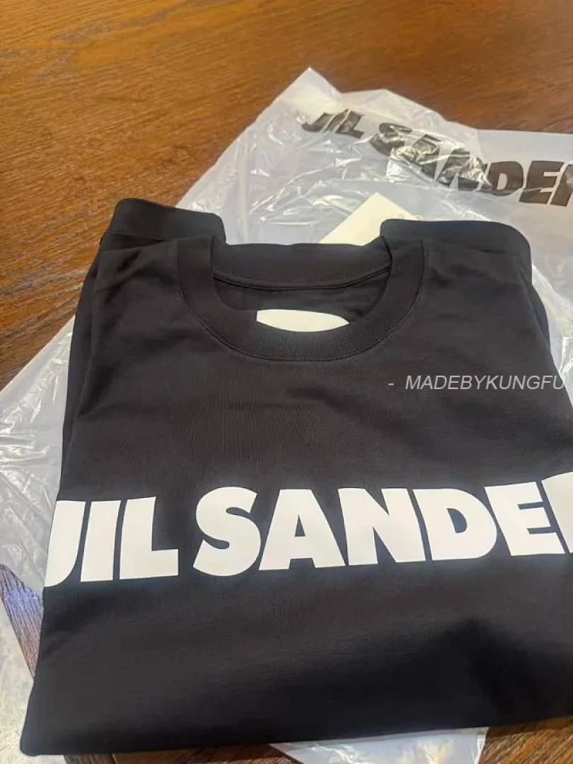 【A+ Item ID 9029 JIL SANDER Flat Bottom Round Neck Short Sleeve T-Shirt Loose Fit - Image 10
