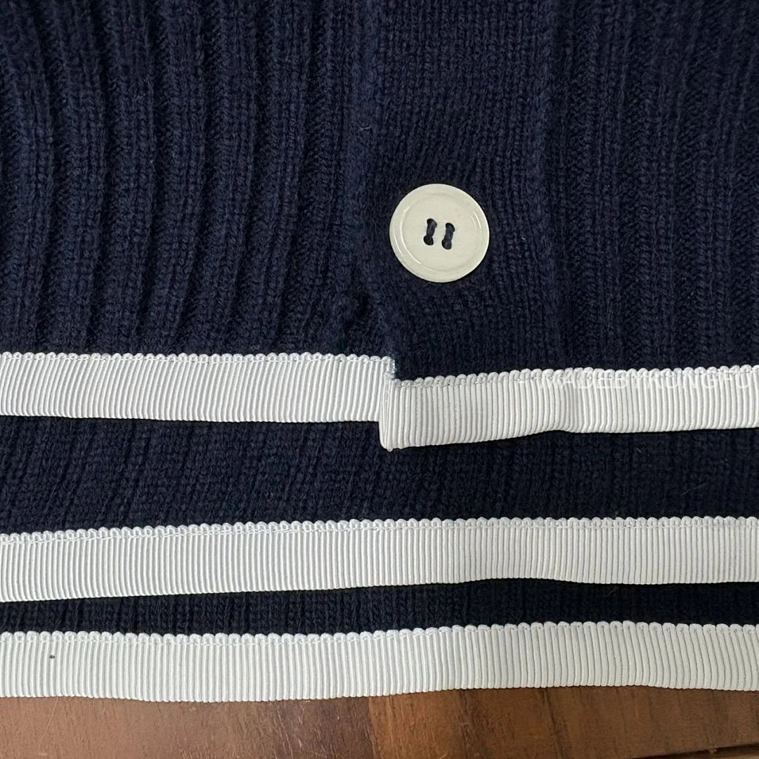 【A+ Item ID 8005 Striped Long Sleeves Single Breasted V Collared Sweater Blue (Same St) - Image 33