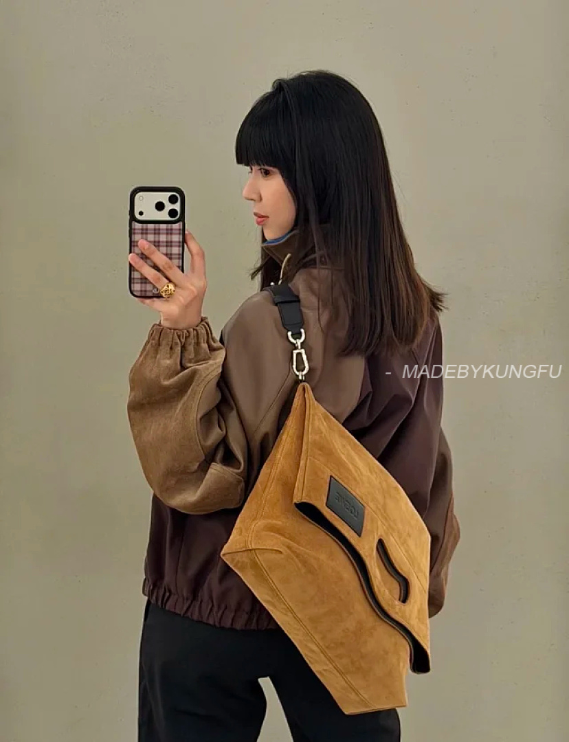 【A+ Item ID 9088 LOE Bob Special Structure Hand-Held Hollowshoulder Bag Imported Thick Suede Folda - Image 5