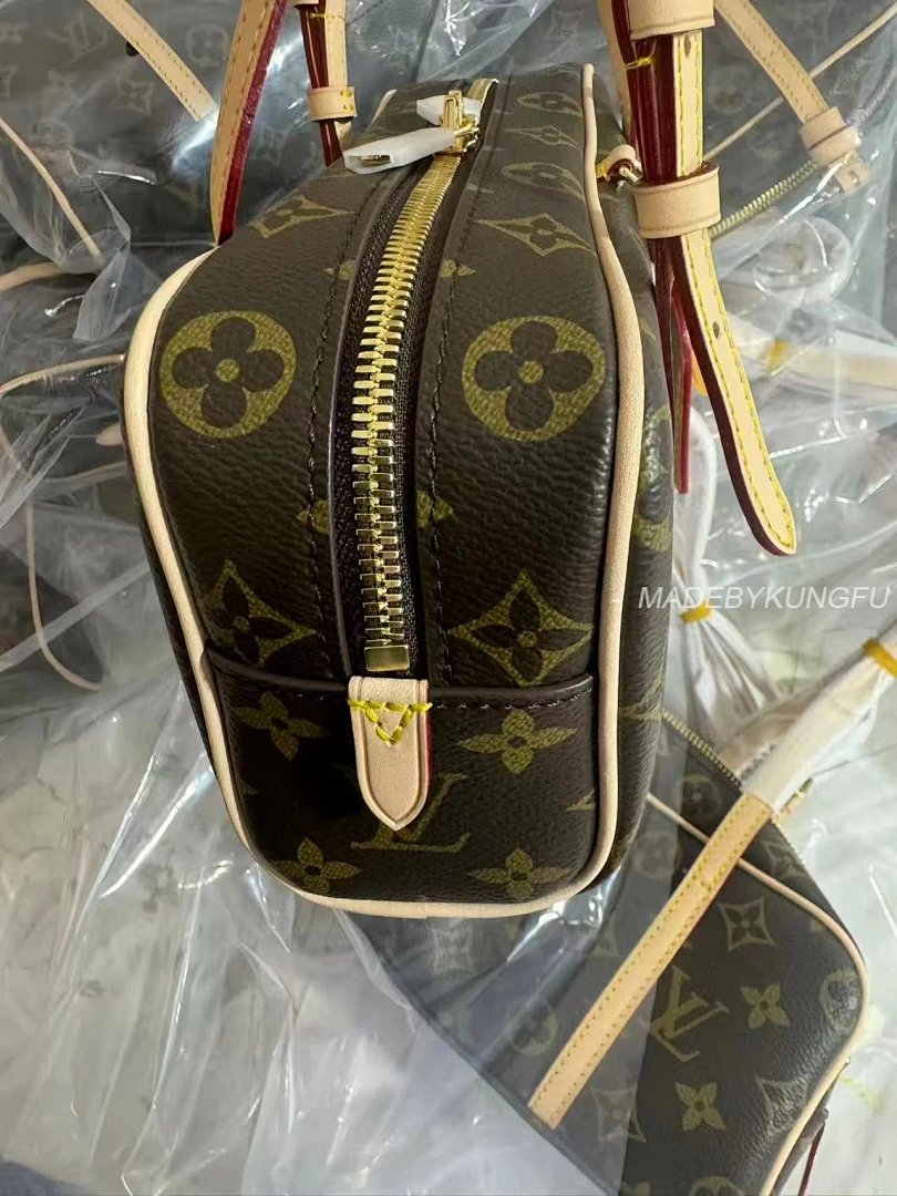 【A+ Item ID 8481 HANG-ON- Retro Classic -Monogram Coated Canvas (Bowling Bag Handbag) - Image 37