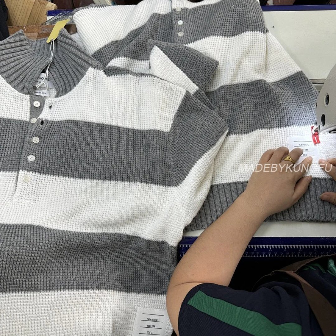 【A+ Item ID 8208 THOM-BR0WNE-TB-2024Ss- Gray And White Striped Knitting Needles POLO Sh - Image 36