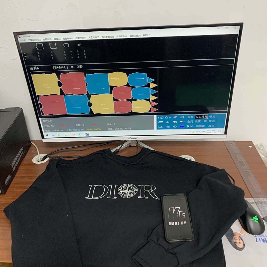 Other Or X SL Crew Neck - Image 11