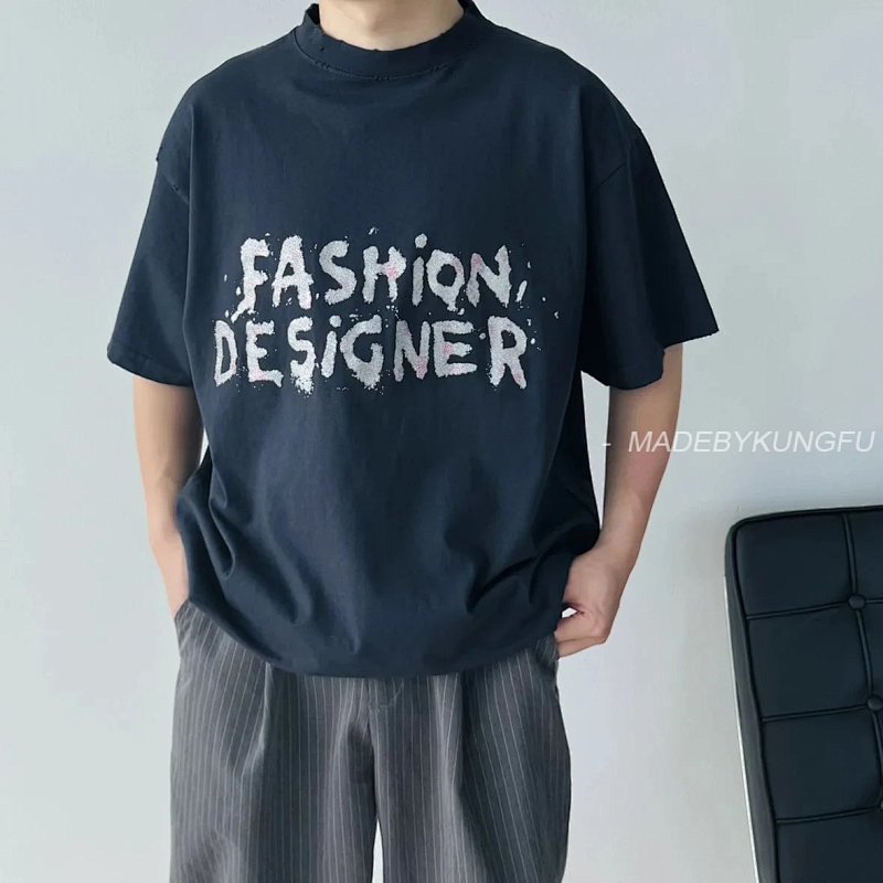 【A+ Item ID 8279 Balenc1Aga (Paris-2025S Sparkling Ink Graffiti Letter Printed Short), photo 1