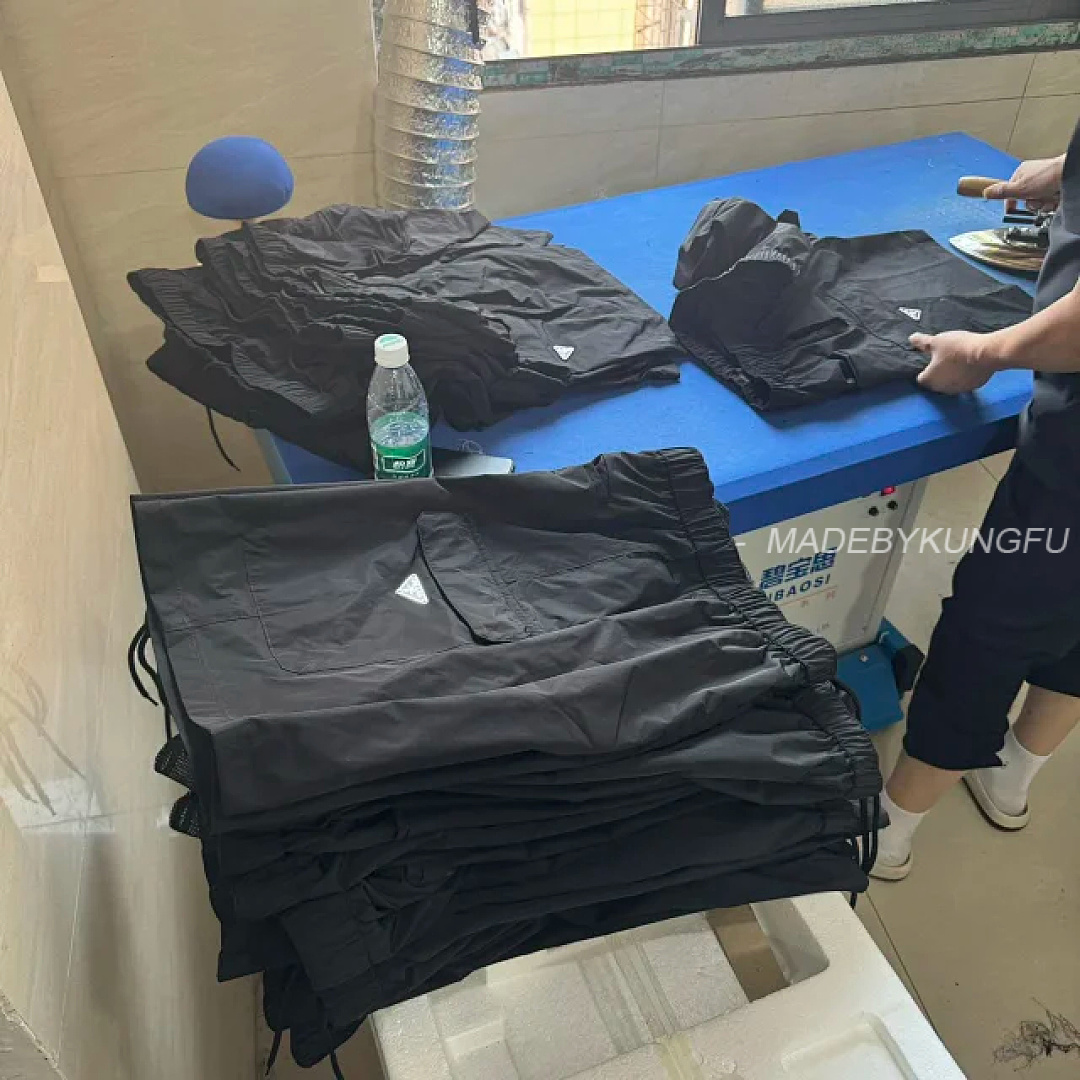 【A+ Item ID 9054 PRA Recycled Nylon Series Enamel Triangle Logo Elastic Bundle Rope Waist Casual Sh - Image 14