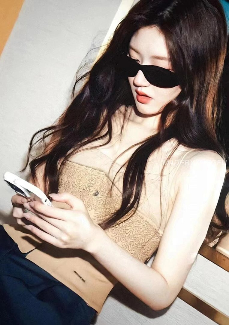 【A+ Item ID 8412 M1U-Miu- Miu -2022Ss- Classic (Cat Eye Sunglasses Flat Frame Su) - Image 34