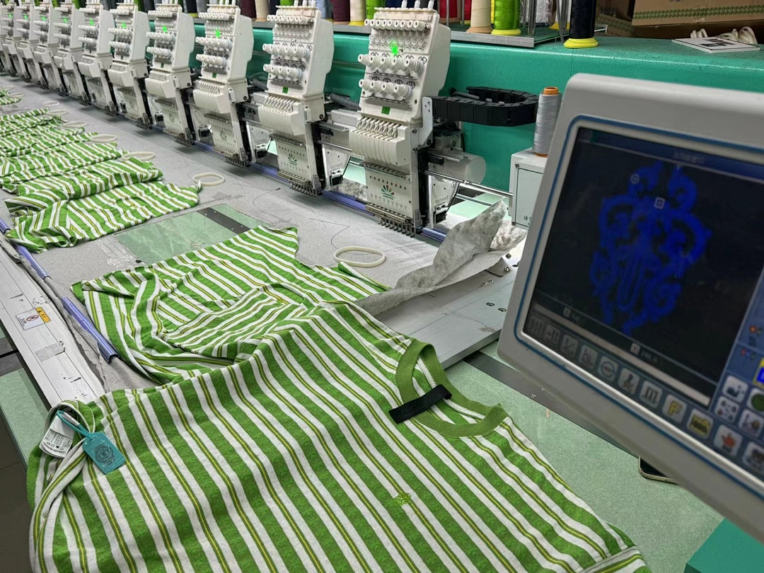 Other CH Stripe Knit - Image 10