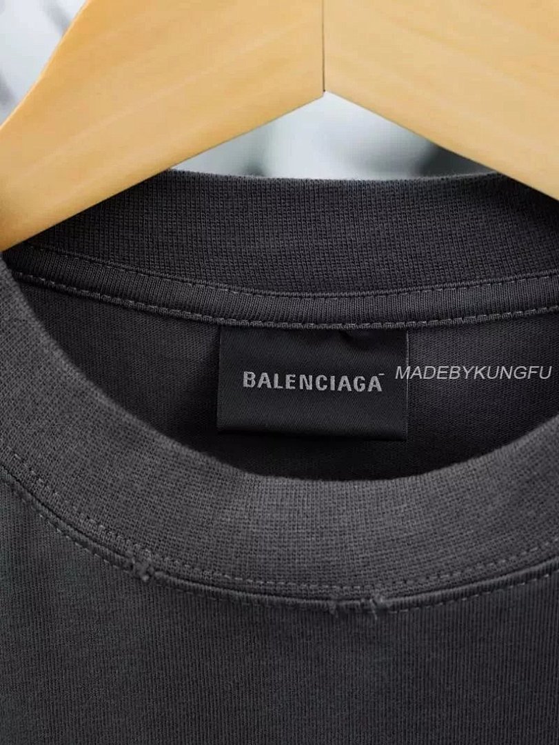 【A+ Item ID 8291 Balenciag-2022Fw (Wave Cola Short Sleeve Dark Brown Damaged Proce) - Image 21