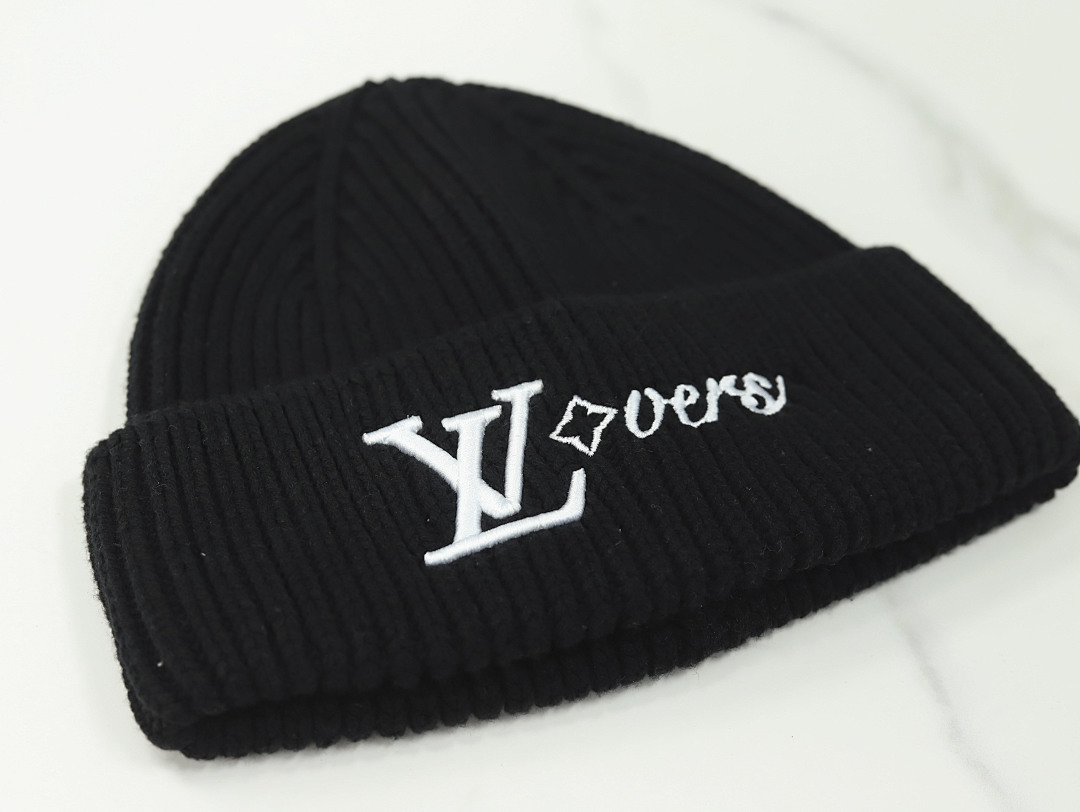 Other 1V Lovers Beanie - Image 12