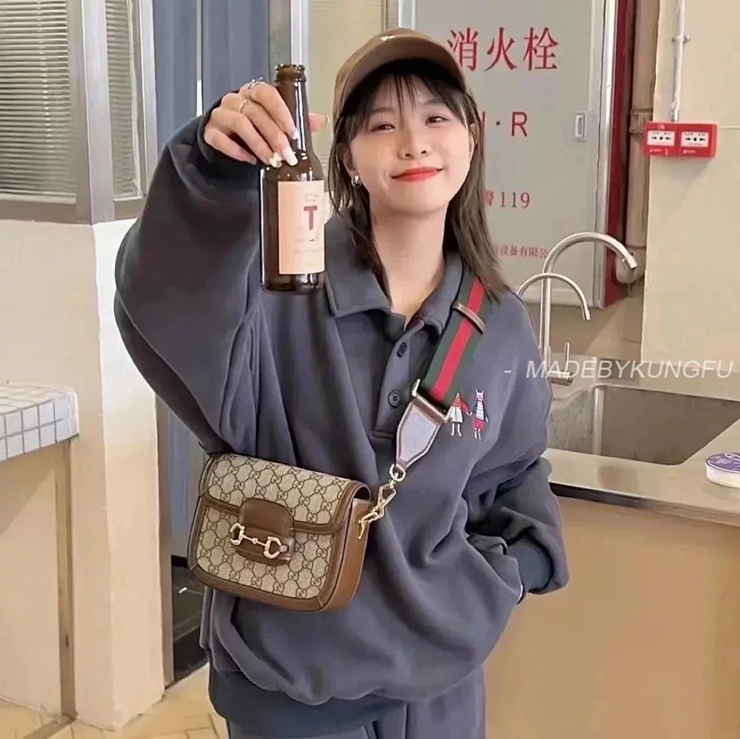 【A+ Item ID 8462 Correct Oil Edge (Needle Car Details _- GC Floral Saddle Bag Horseb) - Image 9