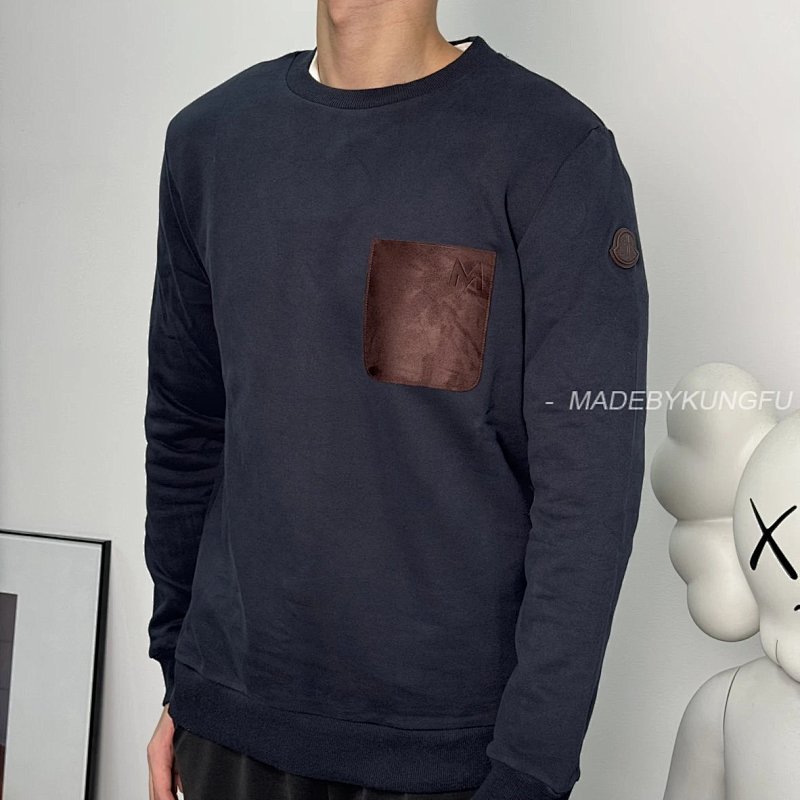 【A+ 【A+ Item ID 8087 Monc1Er Round Neck Fleece Sweatshirt “ Exclusive Customized Side Marki, photo 1