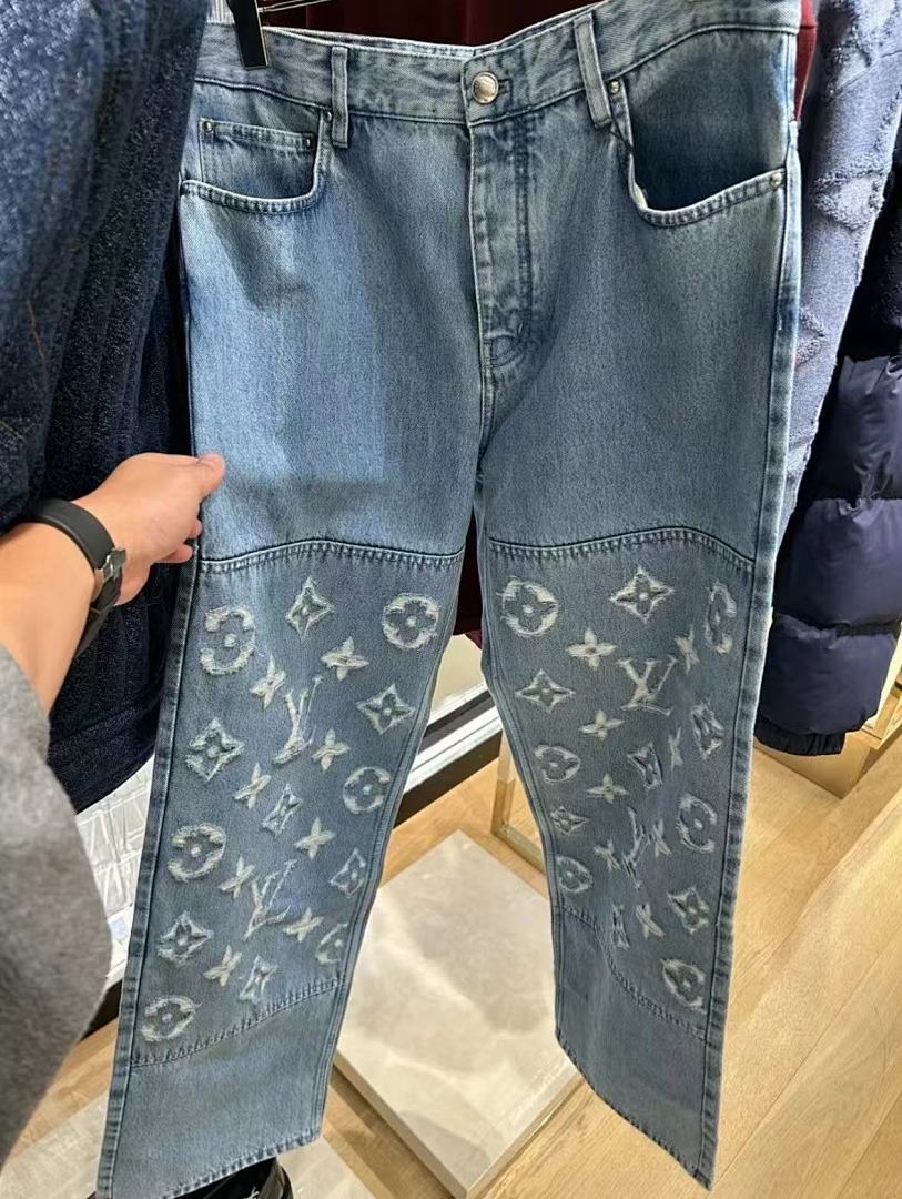Louis Vuitton 1V Laser Rubbed Jeans - Image 11
