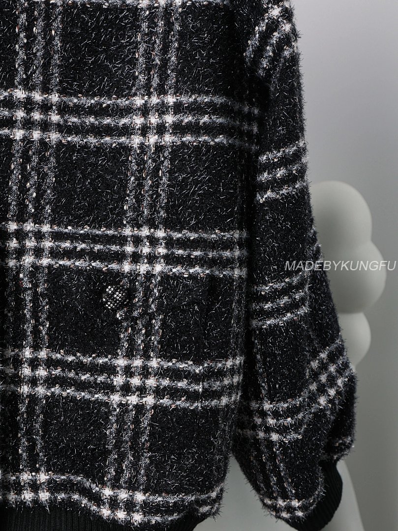 【A+ Item ID 8026 CHANE1- Chanel 22K Tweed Black And White Checkered Floral Coat - Image 11