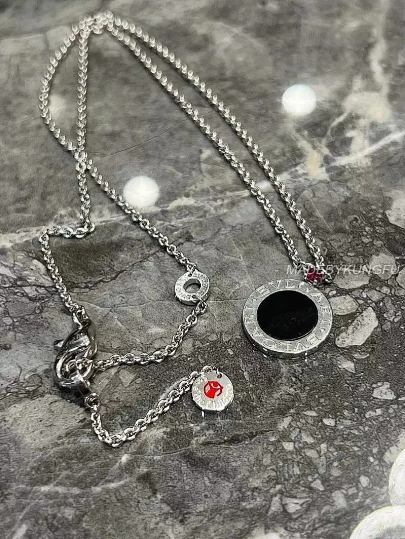 【A+ Item ID 8387 “ Sterling Silver Chain High-End Ceramics Red Agate Material ”