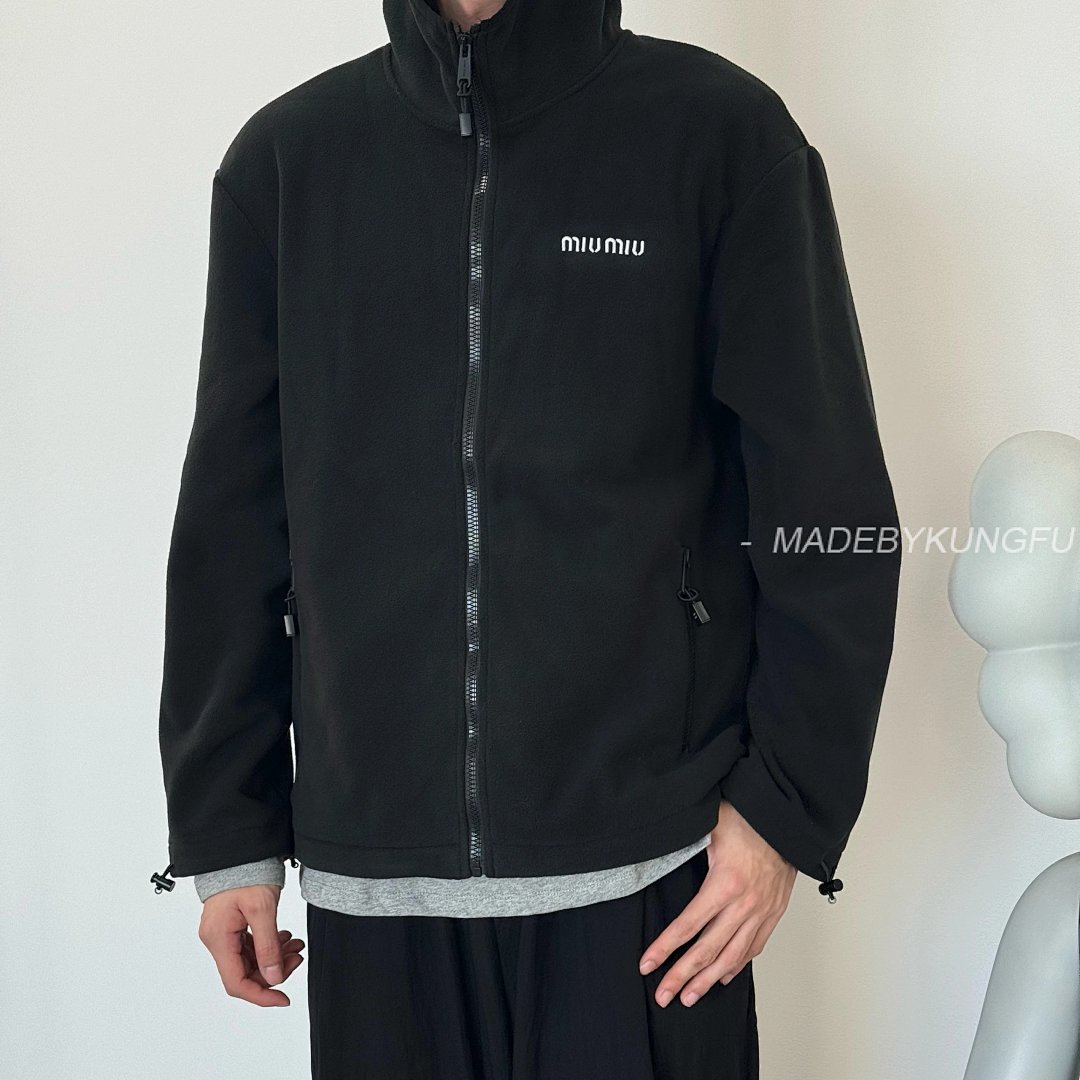 【A+ Item ID 8043 Miu FW25 Chinese Valentine's Day Cotton Logo Hooded Fleece Zipper