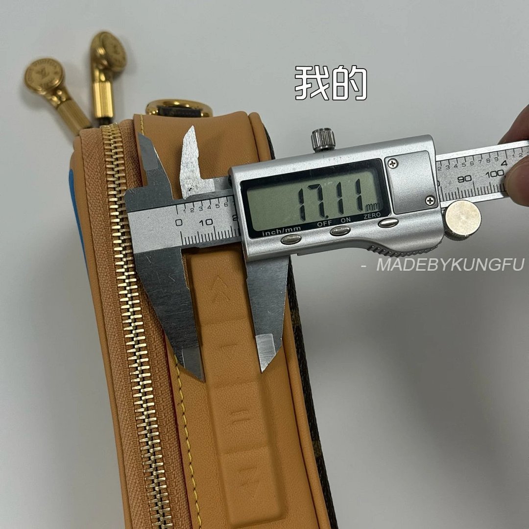 【A+ Item ID 8510 Tape Recorder Crossbody Bag “ Imported Cowhide ” Gold Piece Hardware - Image 43