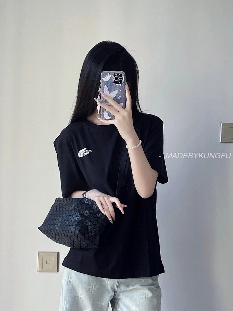 【A+ Item ID 8490 Issey-M1Yaki- Issey Miyake -Kuro-Saddle-PVC Diamond Camera Bag (Matte) - Image 35