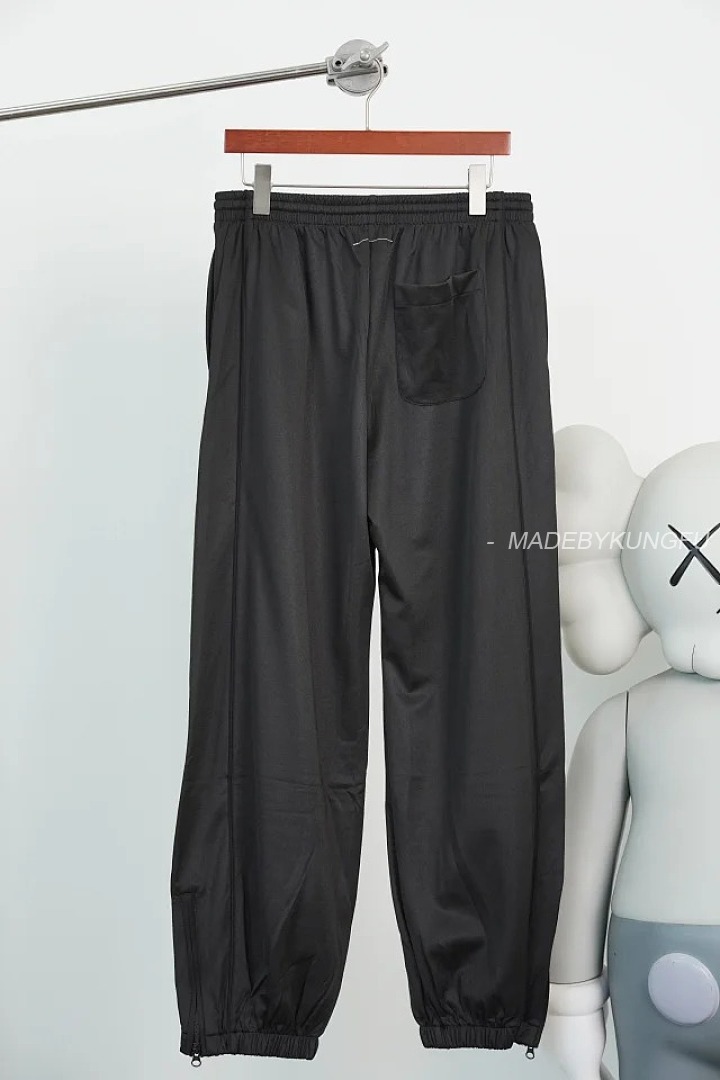 【A+ Item ID 9026 MM6 Numeric Signature Zipper Legged Woven Sports Pants - Image 21