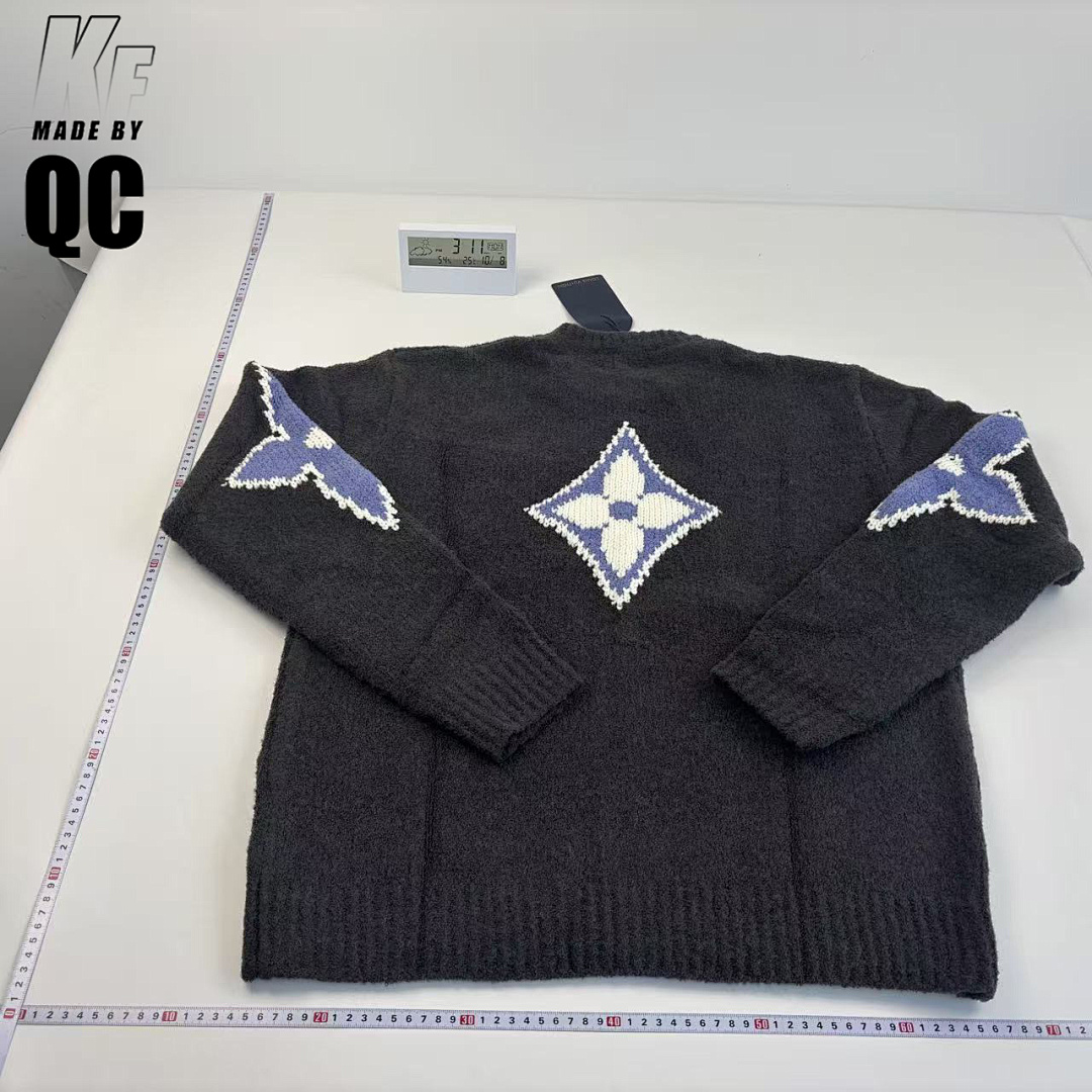 Louis Vuitton 1V SKI Wool Sweater - Image 26