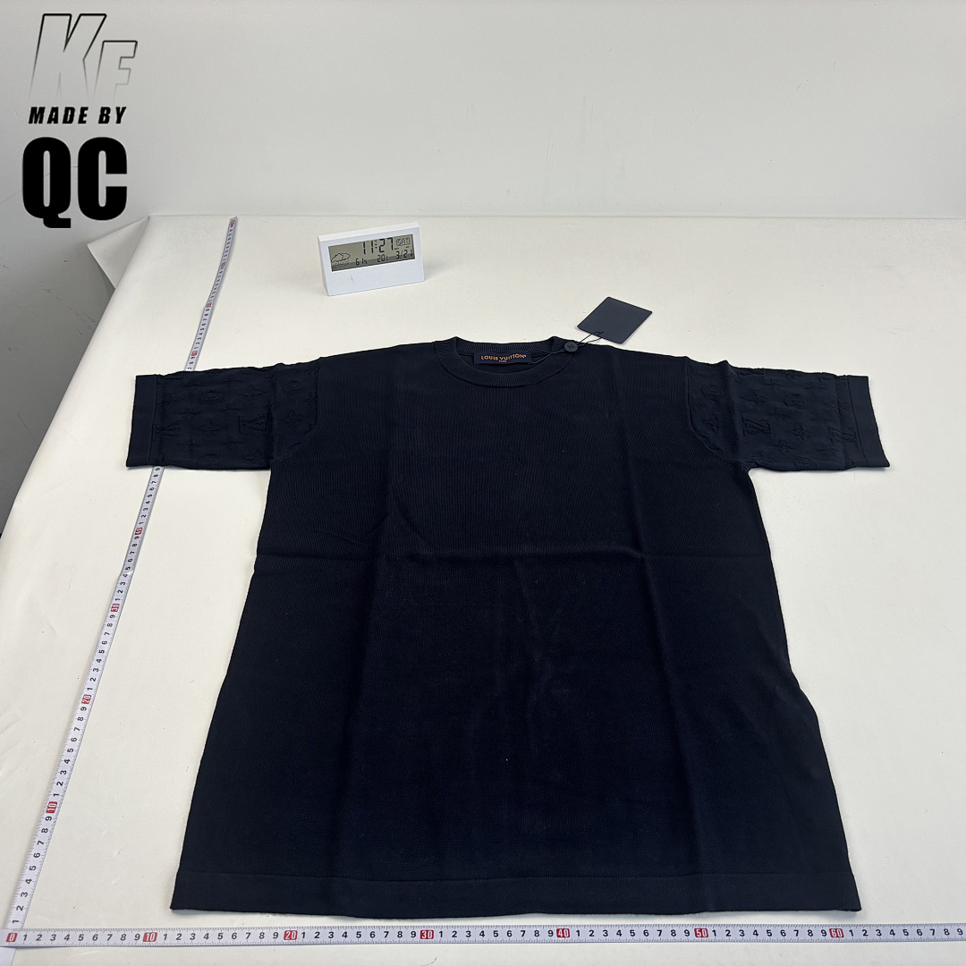 Other 1V Knit Sleeve Jacquard Tee - Image 37