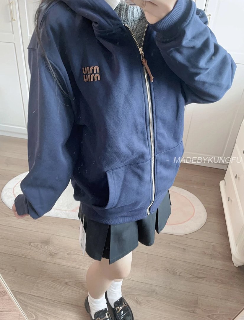 【A+ Item ID 8044 Miu SS24- Custom Hardware (Letter Logo Printed Zip Hooded Long-Sl) - Image 21