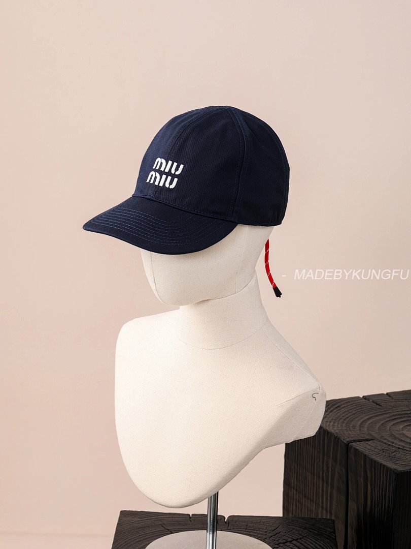 【A+ Item ID 8417 MiuMiu- Miu -2024FW- Drawstring Contrasting Baseball Cap (Embroid) - Image 17