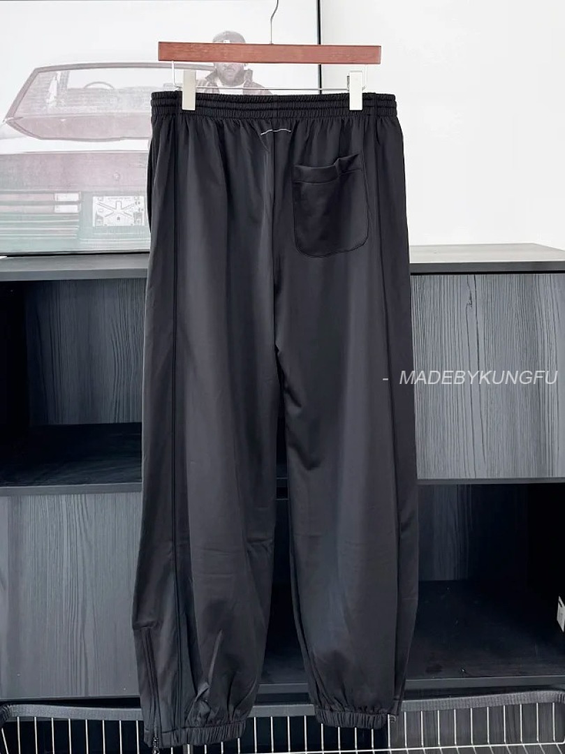 【A+ Item ID 9026 MM6 Numeric Signature Zipper Legged Woven Sports Pants - Image 24