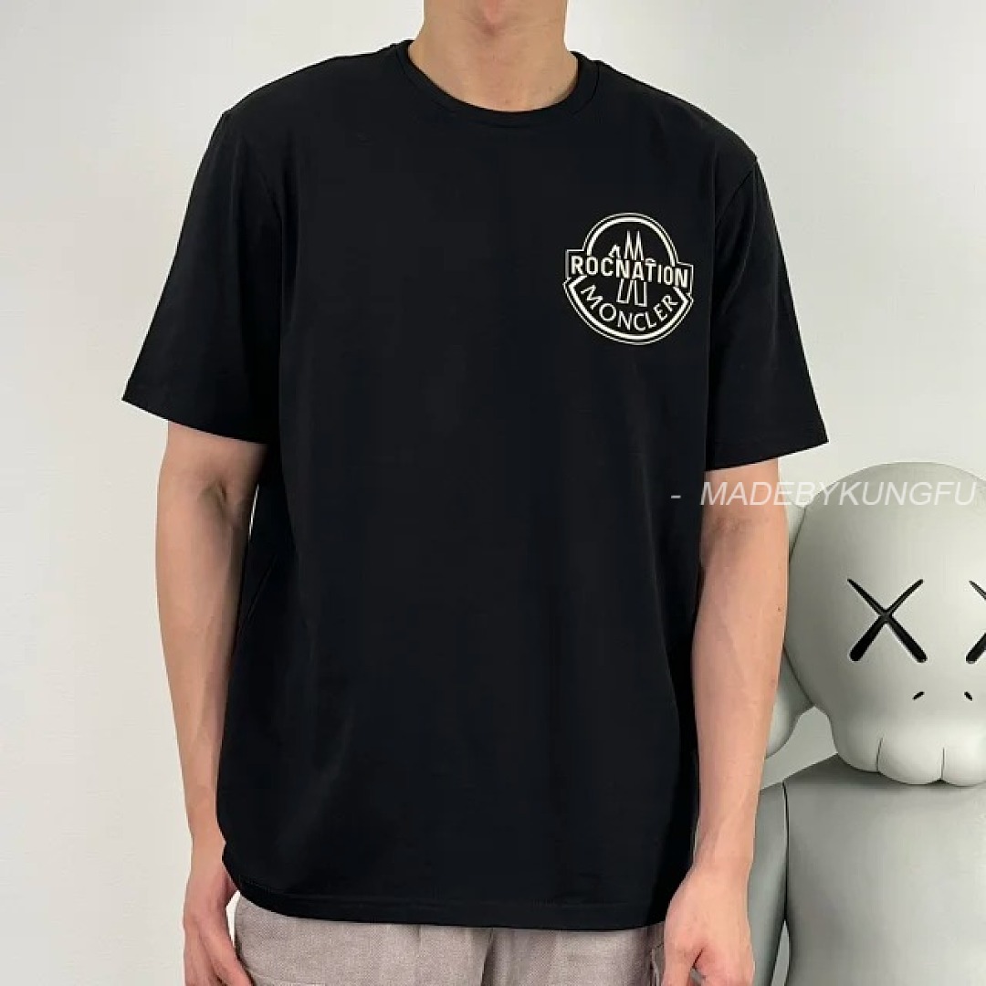 【A+ Item ID 9035 Mon X RocNation Collaboration Solid Color Left Chest Logo Short Sleeved T-Shirt - Image 11