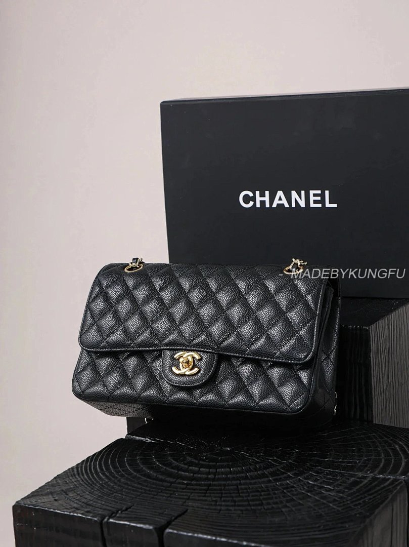 【A+ Item ID 8455 Chane1- Fragrant Grandma -Classic-Flap-CF- Medium Size (Classic Diamo)