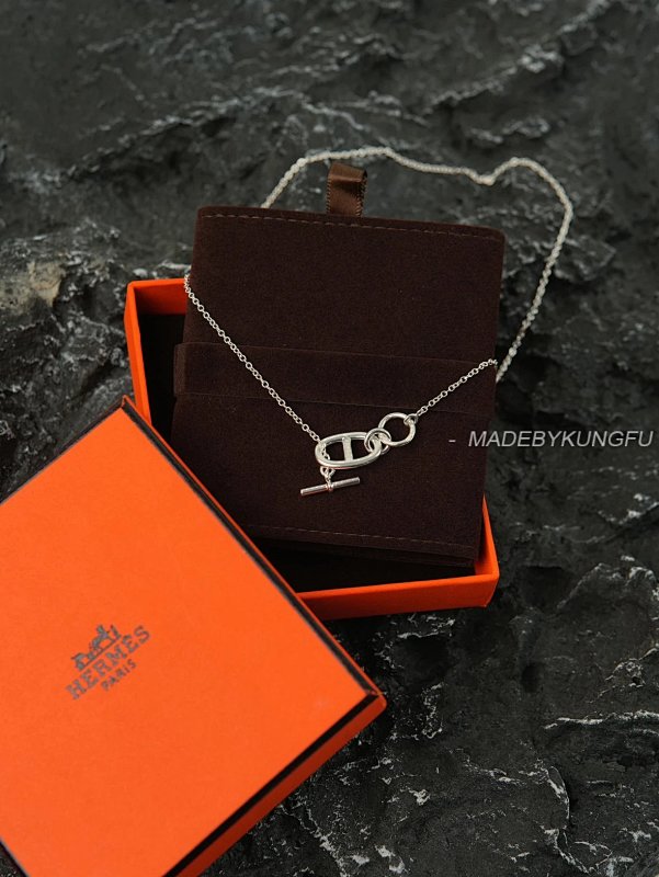 【A+ Item ID 8388 “ Valentine's Day Only ”Chained-Ancre-“925 Silver ” Fashionable Pig No, photo 1