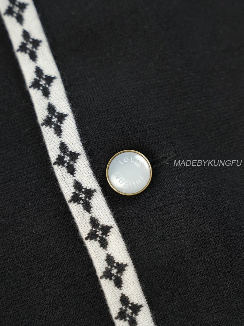 【A+ Item ID 8060 SS25 Spring Men's Collection _Exclusive Button_ _Refined Wool_ Knitted - Image 10