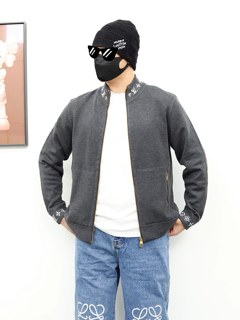 Christian Louboutin 1V Knitted Collar Jacquard Zip Up - Image 9