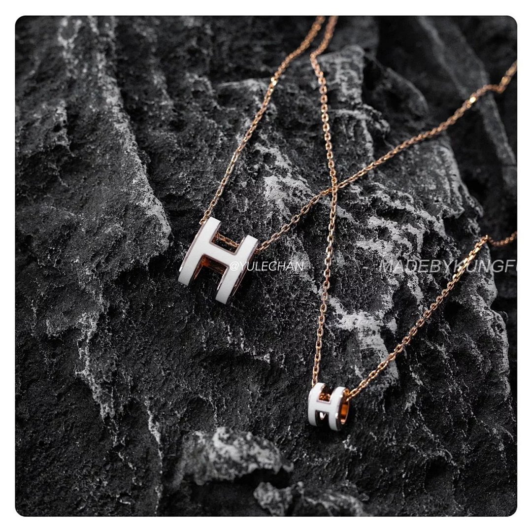 【A+ Item ID 8380 H Letter Necklace -Mini Pendant (Rose Gold Clavicle) - Image 15