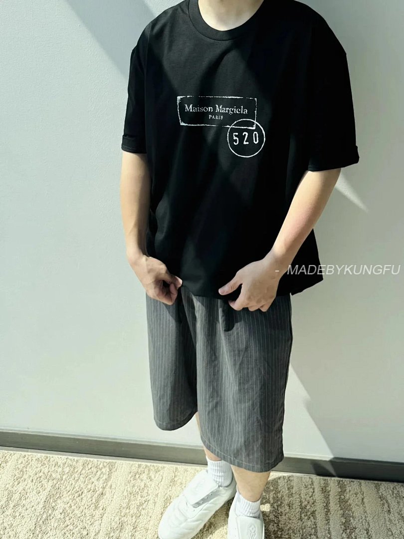 【A+ Item ID 8323 Ma1Son-Margiala-2025Ss-520 Limited Series (Blur Letter Printed Short) - Image 2