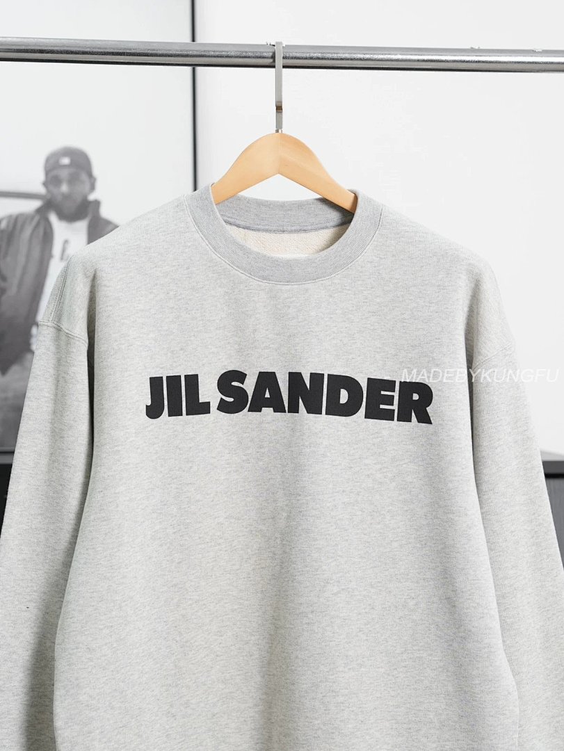 【A+ Item ID 8081 JILSANDER-Logo Printed Sweatshirt (Ribbed Crew Neck Loose Long Sleeve) - Image 10