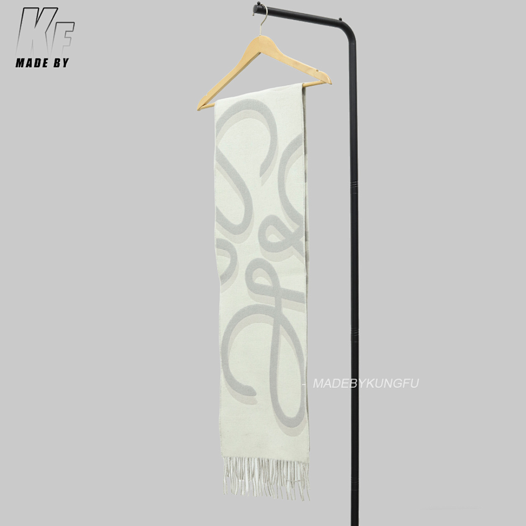 Other LOE Scarf - Image 11